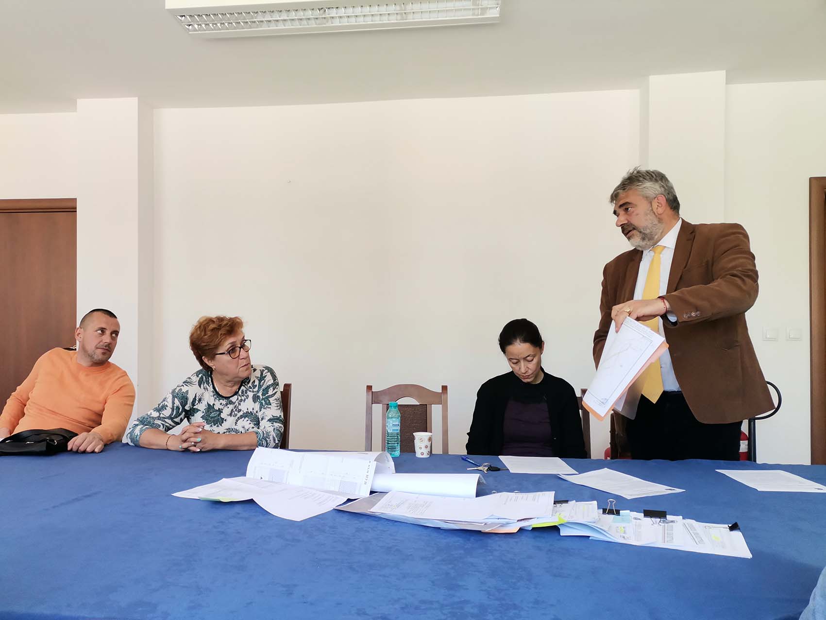 16 съветници одобриха спорен проект