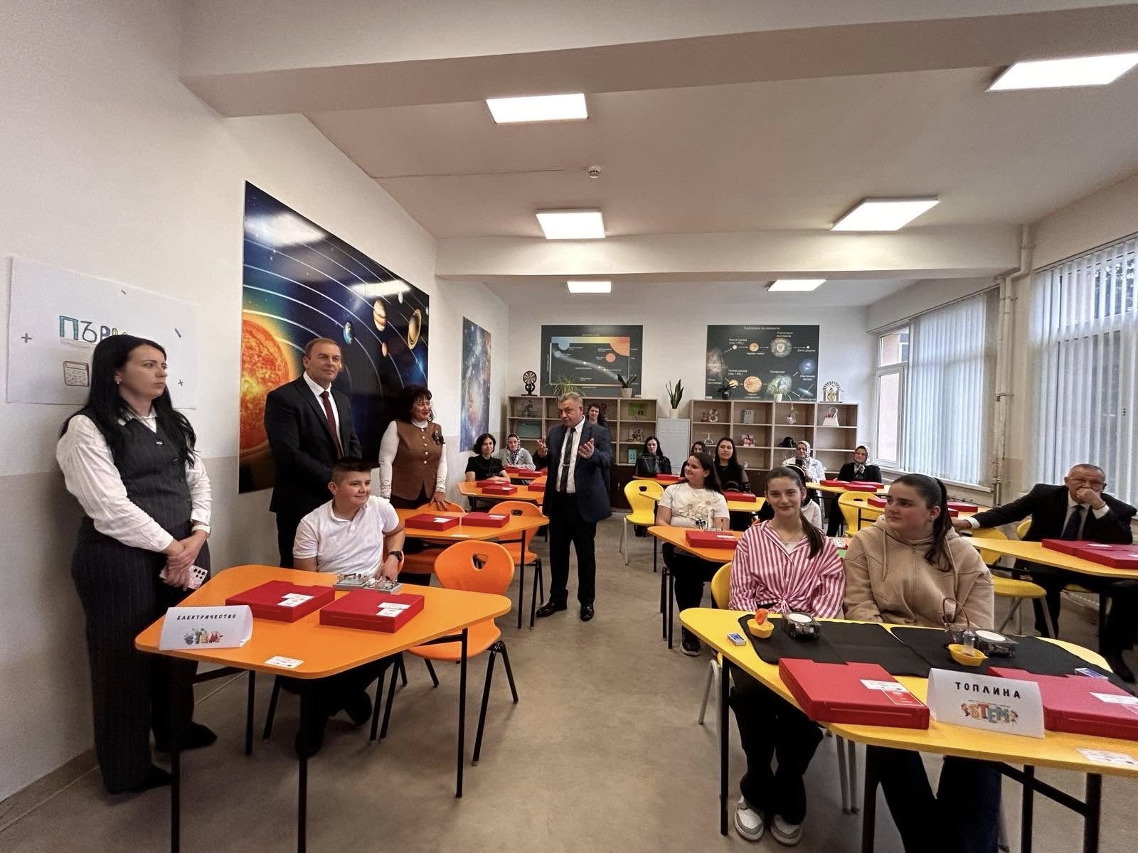 Училището в Сърница с три нови СТЕМ кабинета