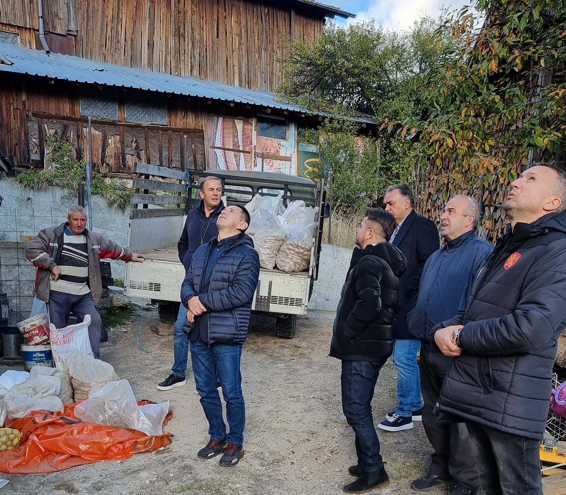 Държавата щедро помага с 300 000 лева за 4 опожарени къщи в Сърница